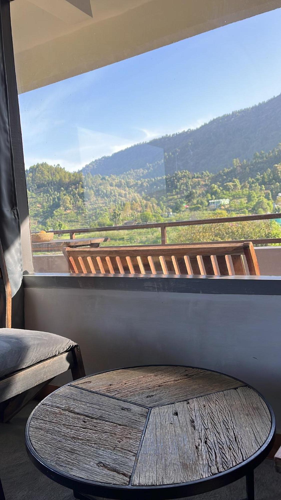 Ecstasy Stays Mukteshwar Exterior photo