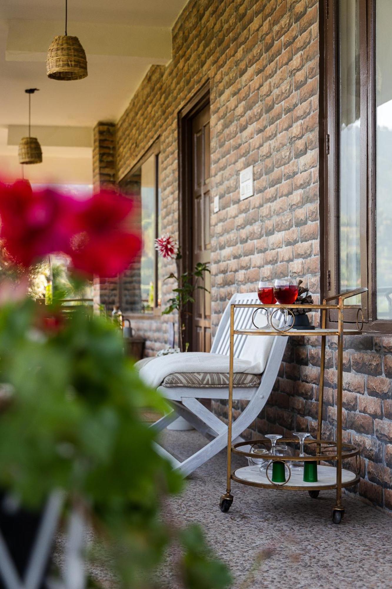 Ecstasy Stays Mukteshwar Exterior photo